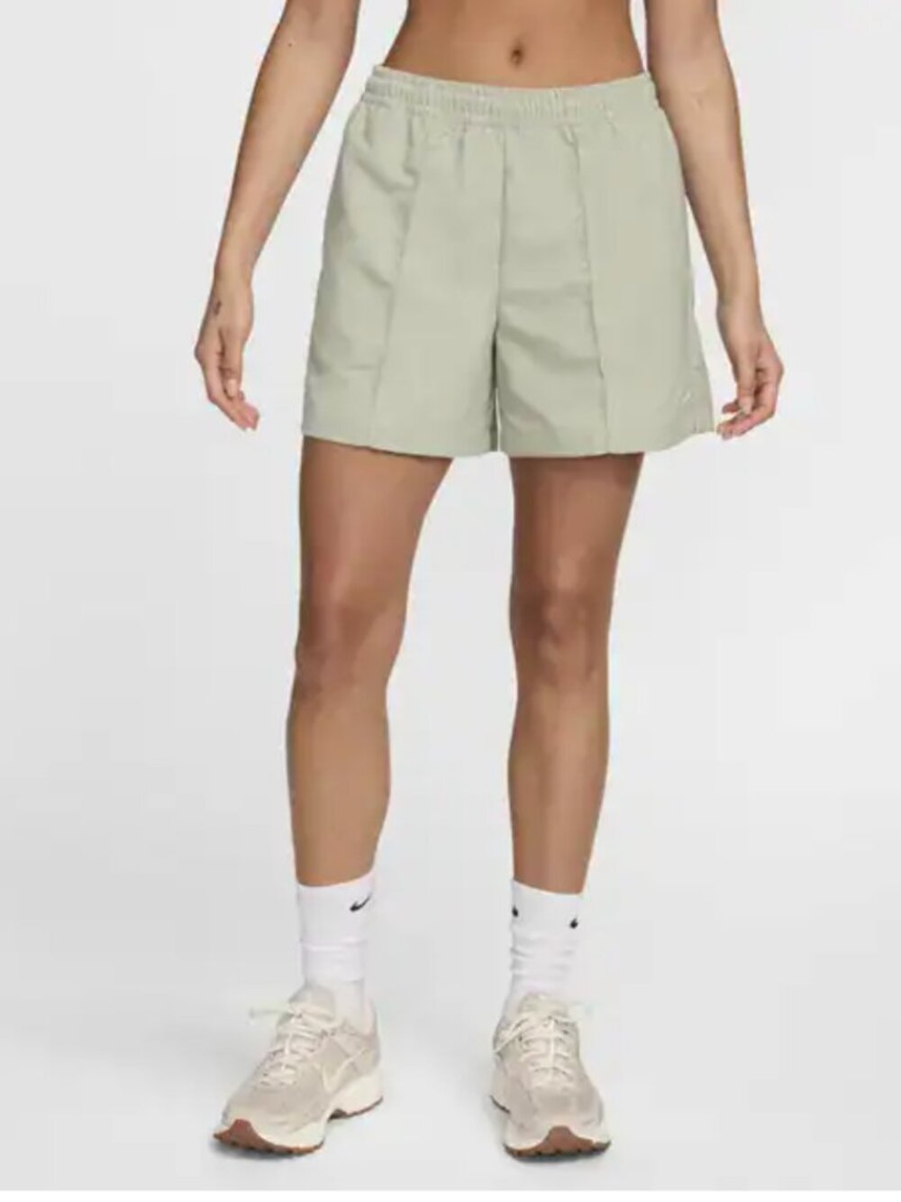 Nike Women's "Everything Wovens" Mid-Rise 5" Shorts